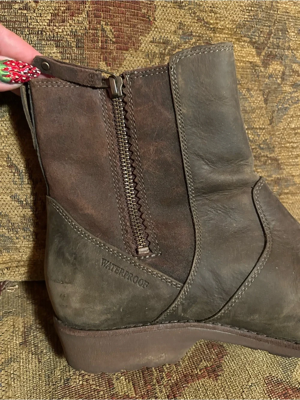 Teva Ellery Ankle boots waterproof dark olive retail $150 size 9